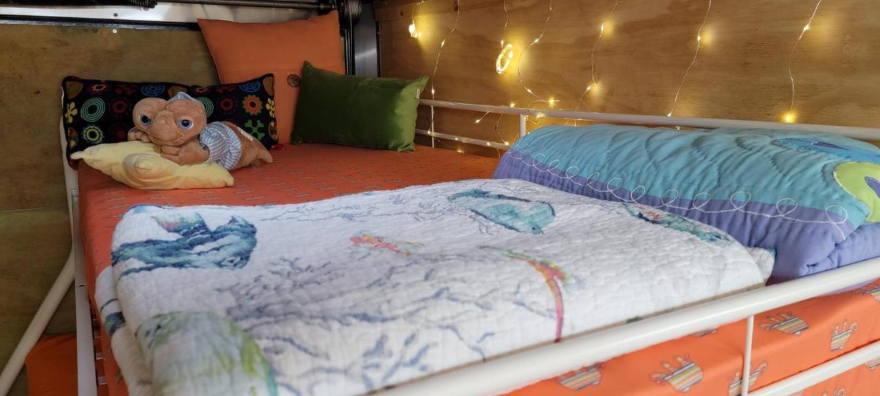 Sleep Birds Glamping Trailer 5Min To The Beach Hotel Nokomis Buitenkant foto